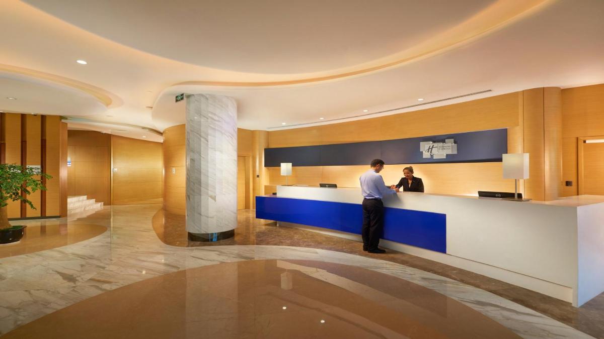 Holiday Inn Express Nantong Downtown by IHG - Housity