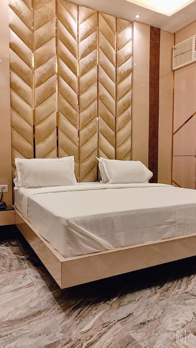 Suitetrails - SHRADDHA HOTEL