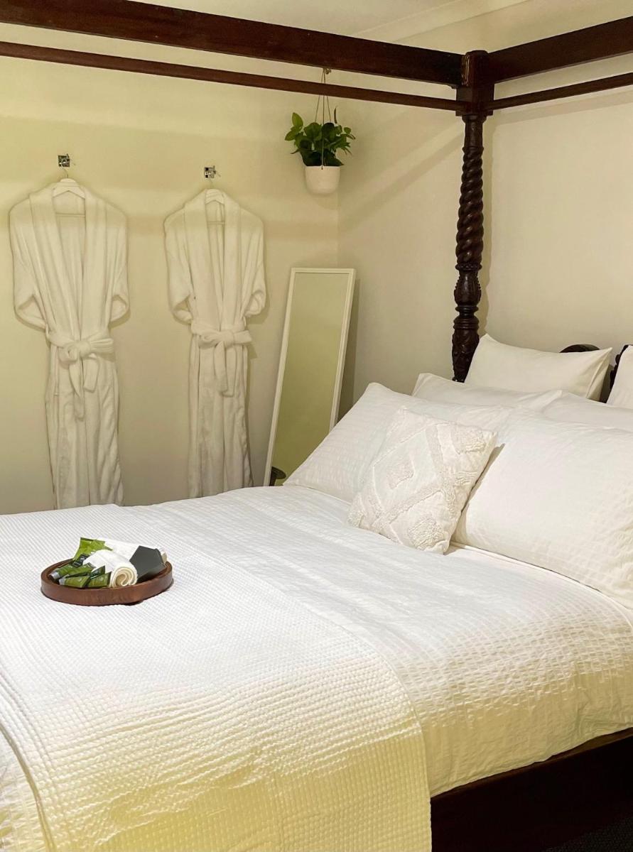 The Garden Suite - Housity