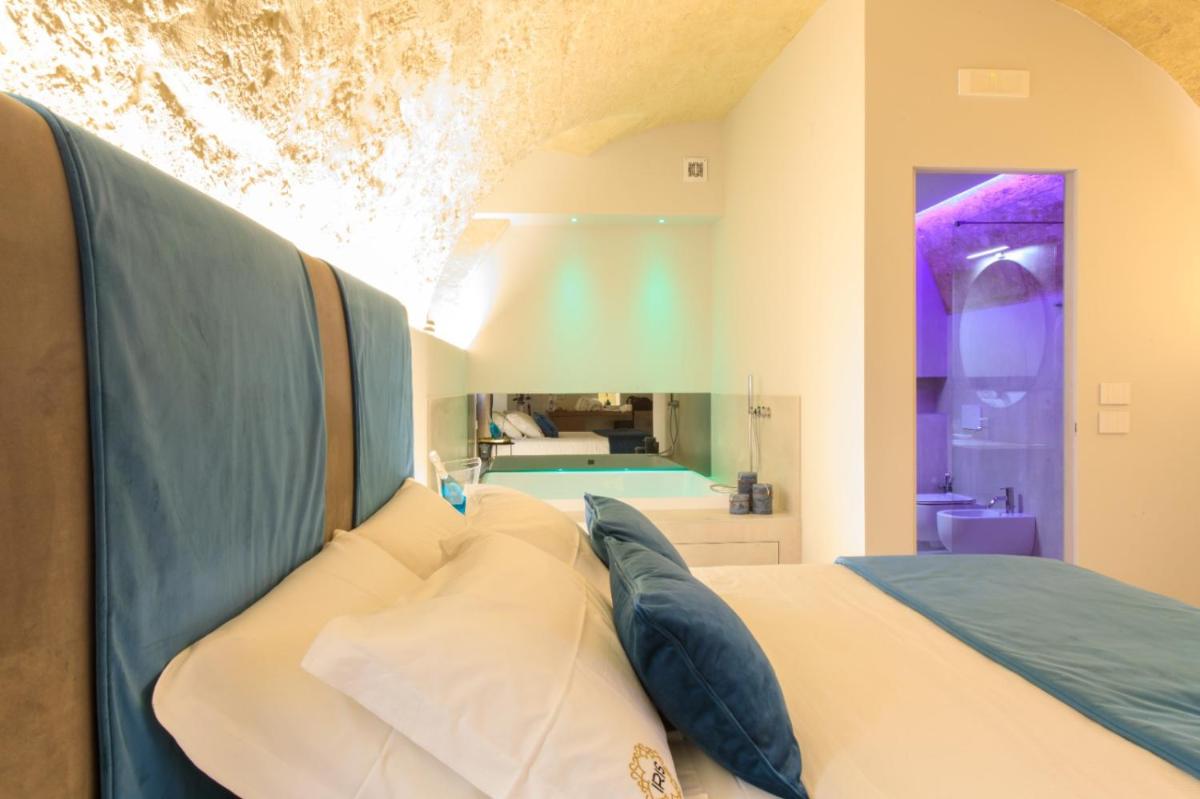 Iris Luxury Suite - Housity