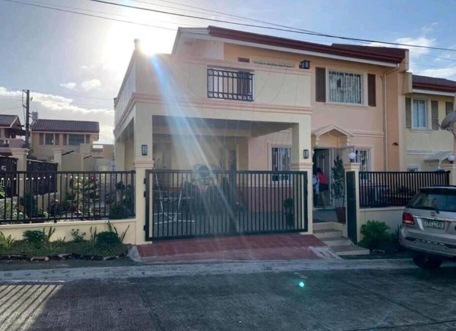 Delightful House in the Heart of Legazpi, Albay. - Housity