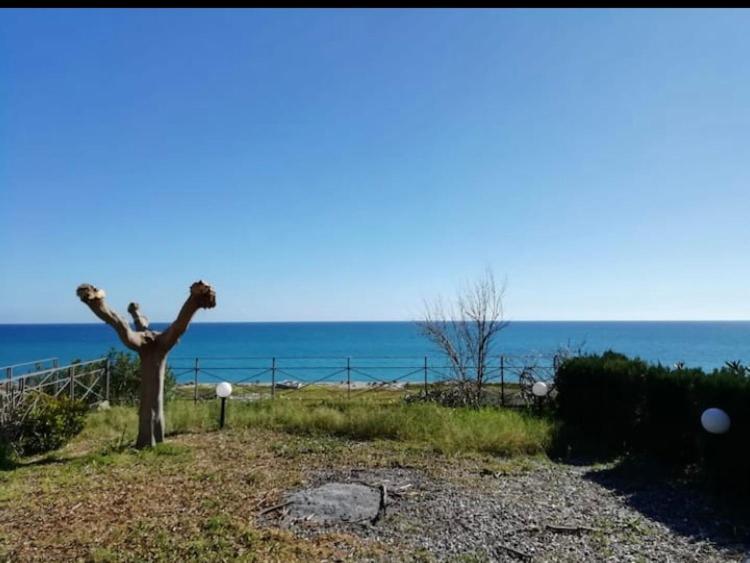 Suitetrails - Appartamento fronte mare
