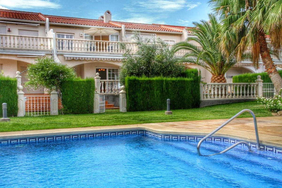 ARENDA Pino Alto Holiday Home Cristal 9 - Housity
