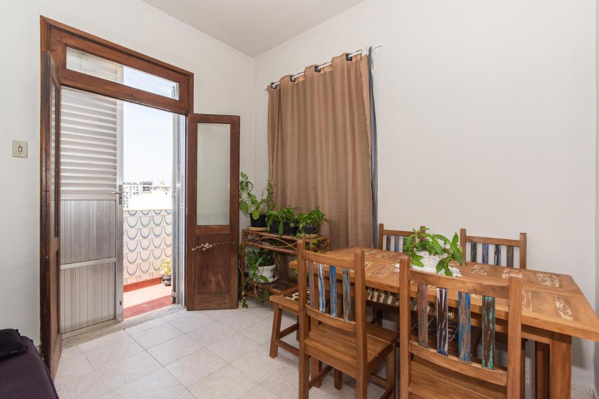 Apartamento c WiFi a 900m da Praia do Flamengo RJ - Housity