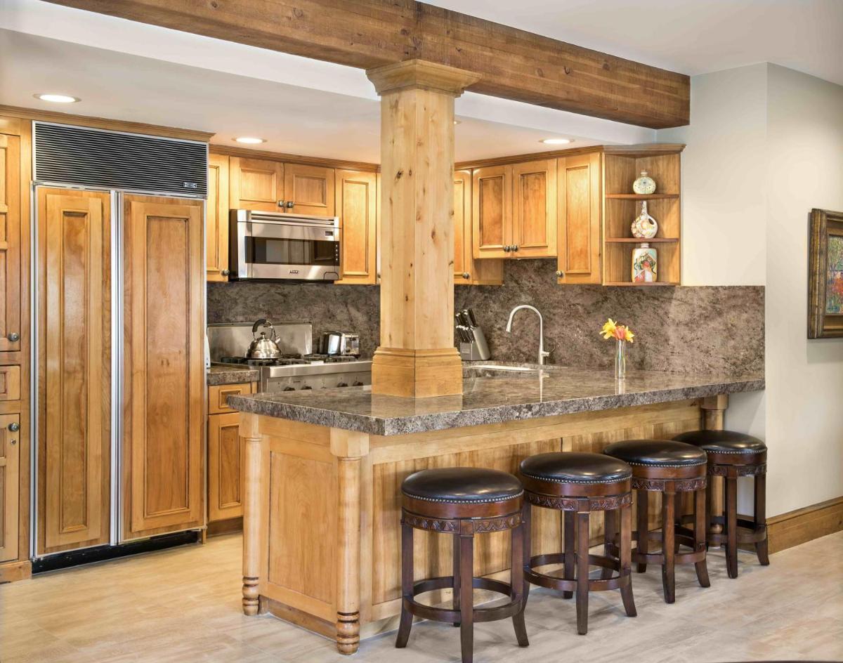 Three Bedroom Suite apartment hotel - Housity