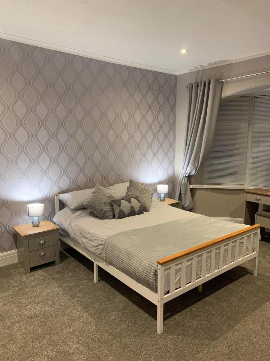 Pleasure Beach View - Housity