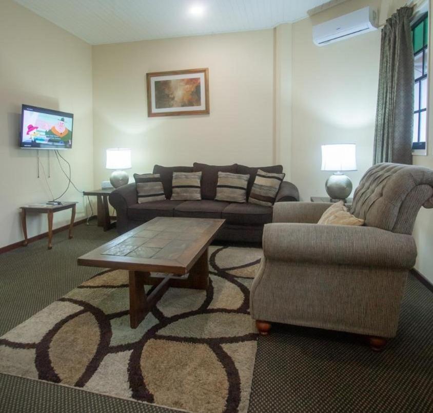 The Golden Truly Hotel & Casino - Housity