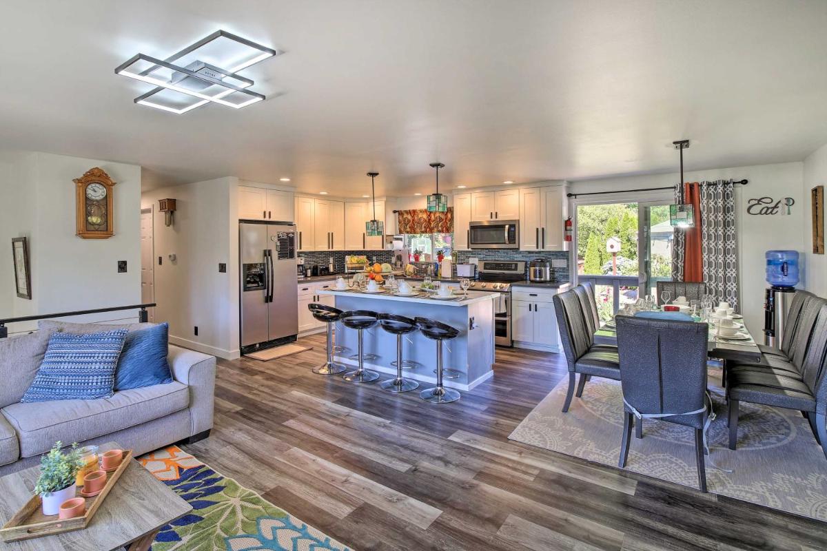 Renton Escape about 16 Mi to Downtown Seattle! - Housity