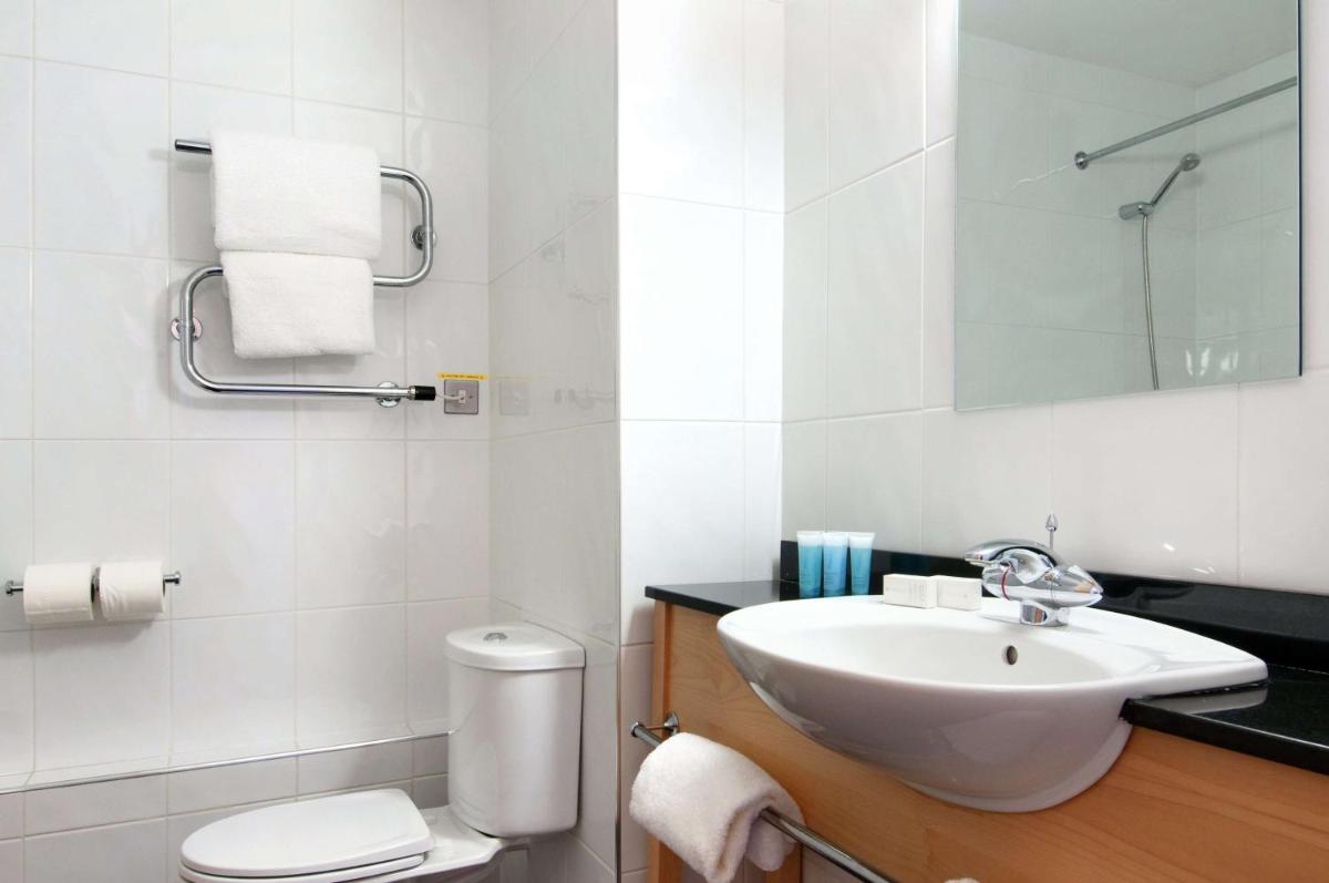 Best Western Palace Hotel & Casino - Housity
