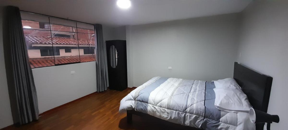 J - House - Housity
