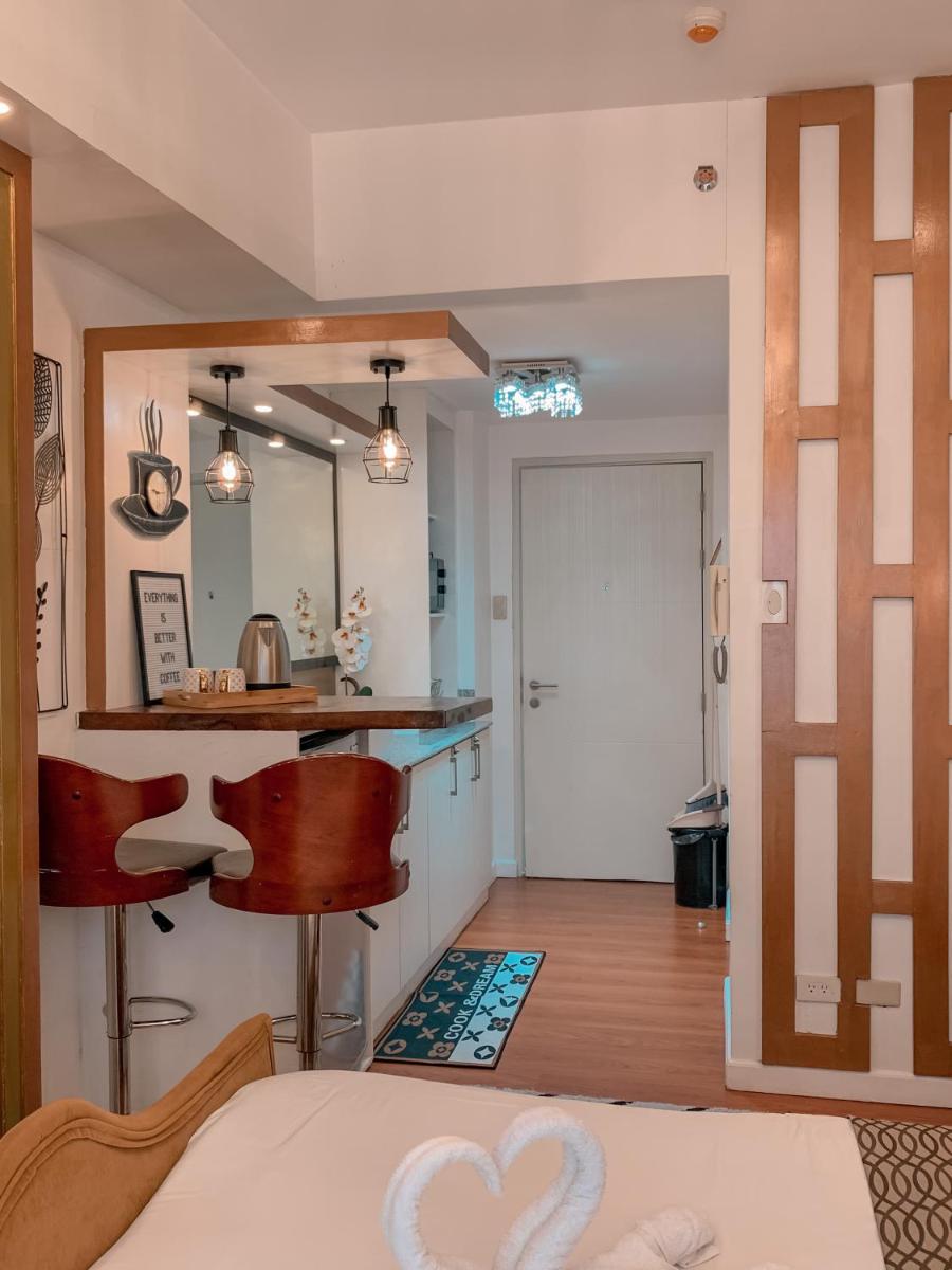 GoldenSuites at CoolSuites WindResidences Tagaytay - Hizvo