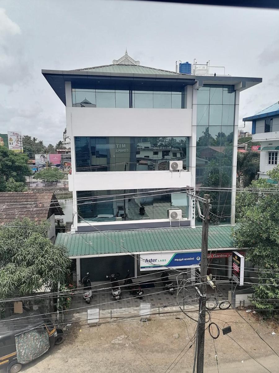 Green Garden Apartments - Housity