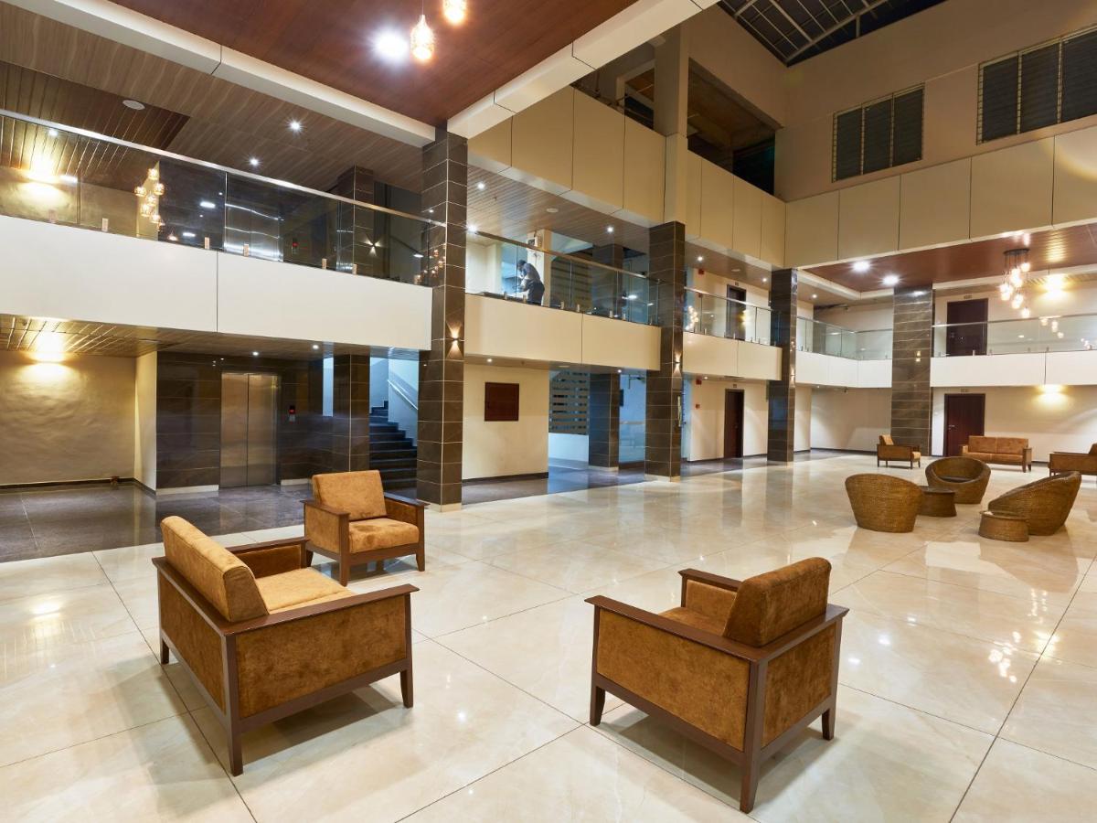 Hotel Tulsi-100 Feet From Ambabai Temple, Kolhapur - Housity