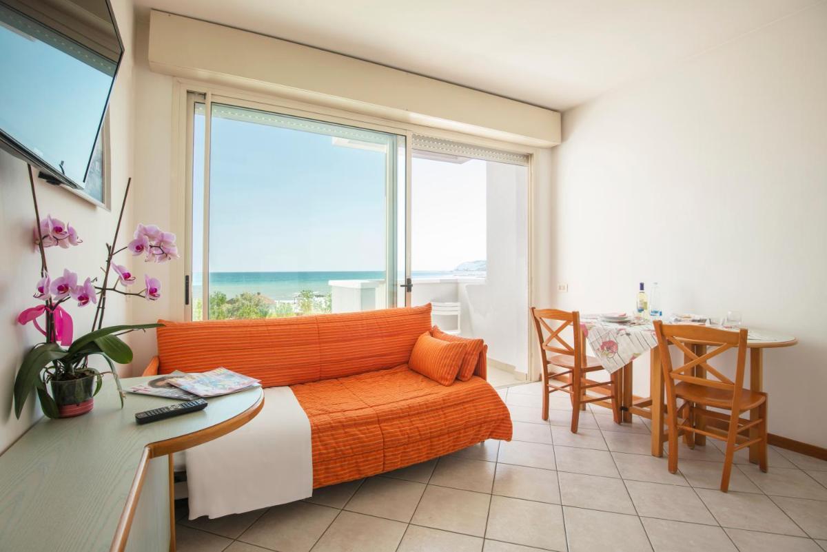 Hotel Residence Imperial - Housity