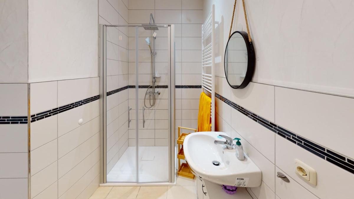 Nina Apartments - Housity