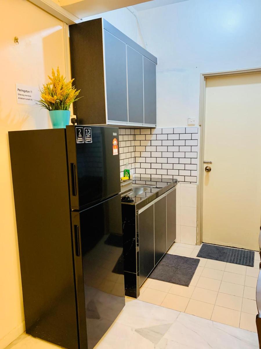 Seascape 2 Bedrooms at Glory BeAch ReSoRT Port Dickson - Housity