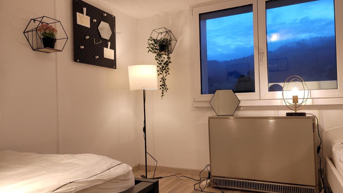 Sechs Bergspitzen - Housity