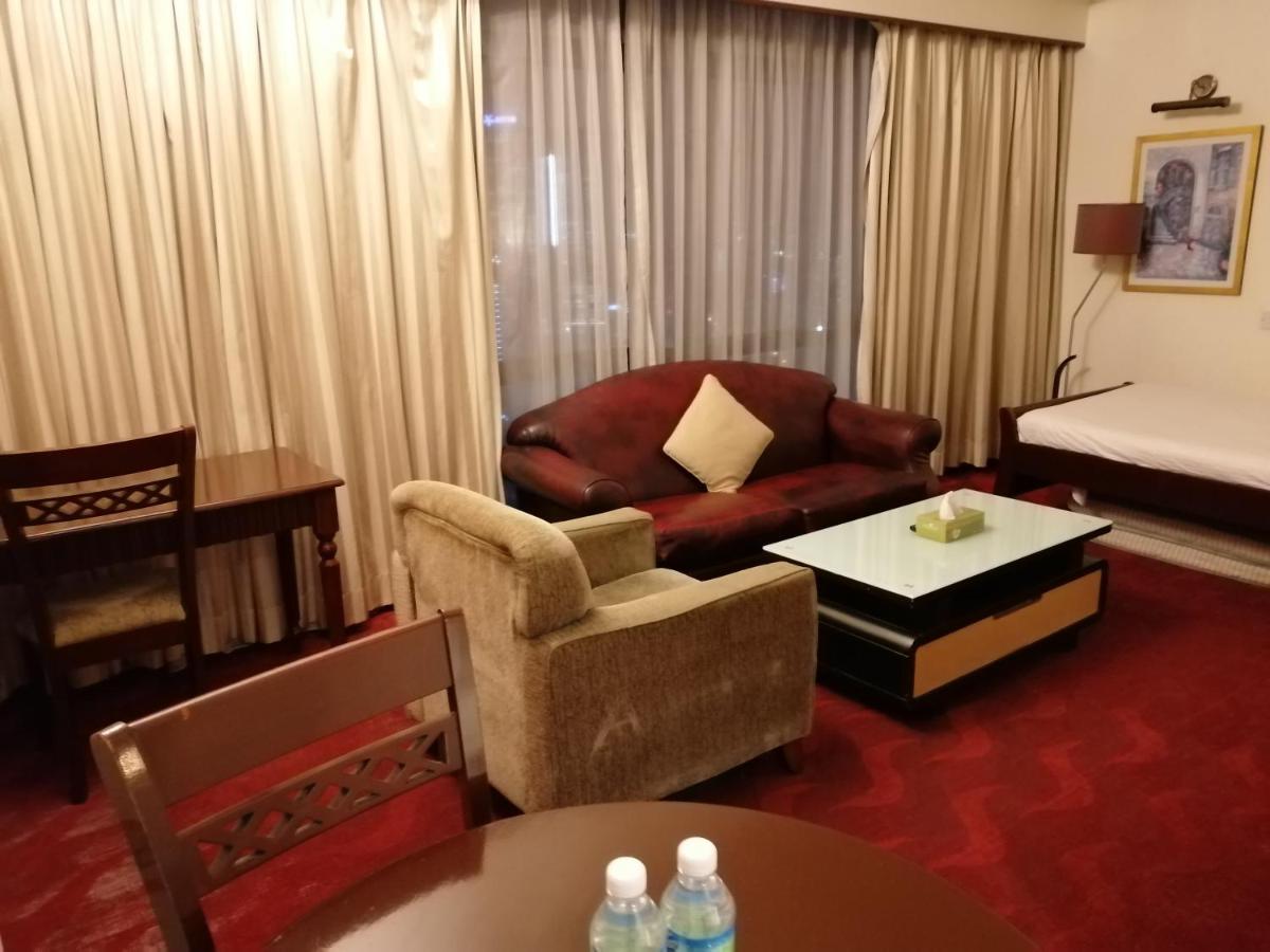 Suitetrails - Kl Raymond Apartment At Time's Square