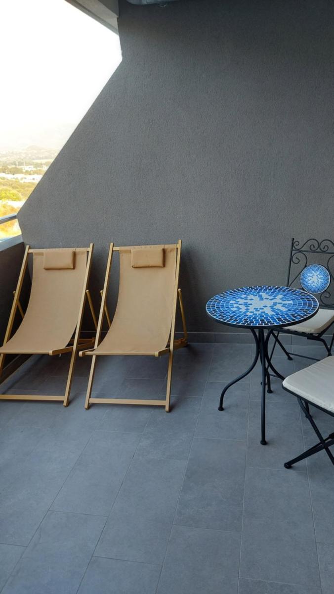 Appartement neuf à 5 min de la plage et de l'aéroport - Housity