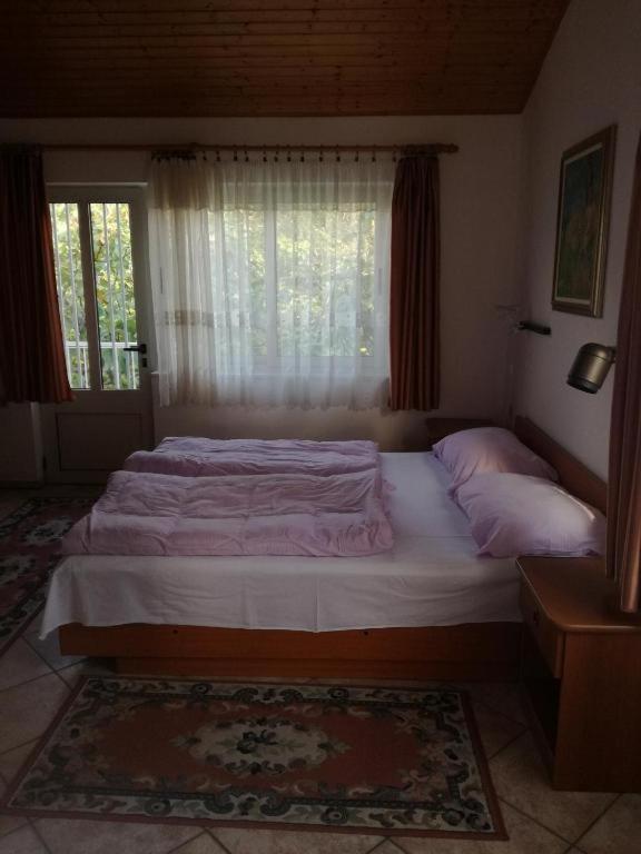 Apartmani Marijana, Matkino 13A - Housity