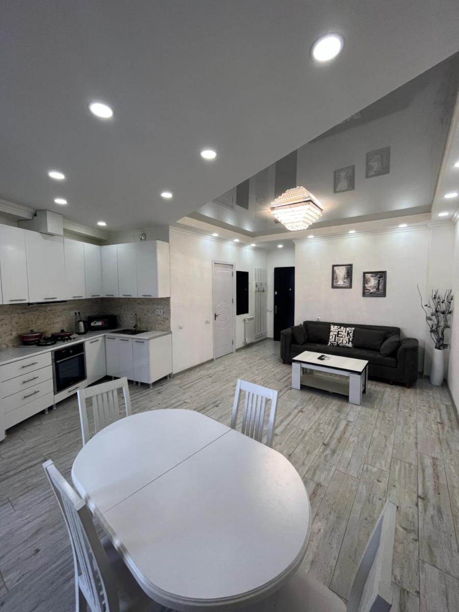 Kobi Apartments - Housity