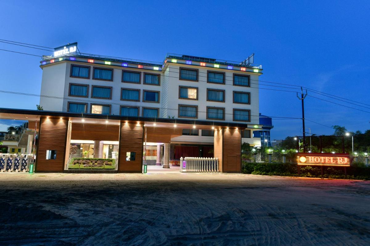 Hotel RJ - Housity