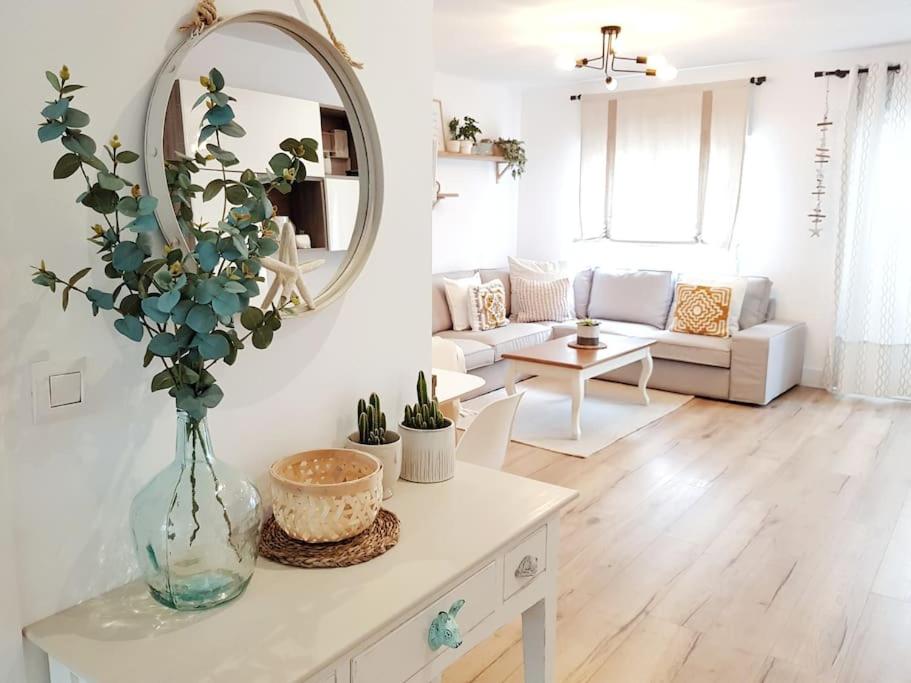 House in Marbella's Old Town, 100m from the Beach☆ - Housity