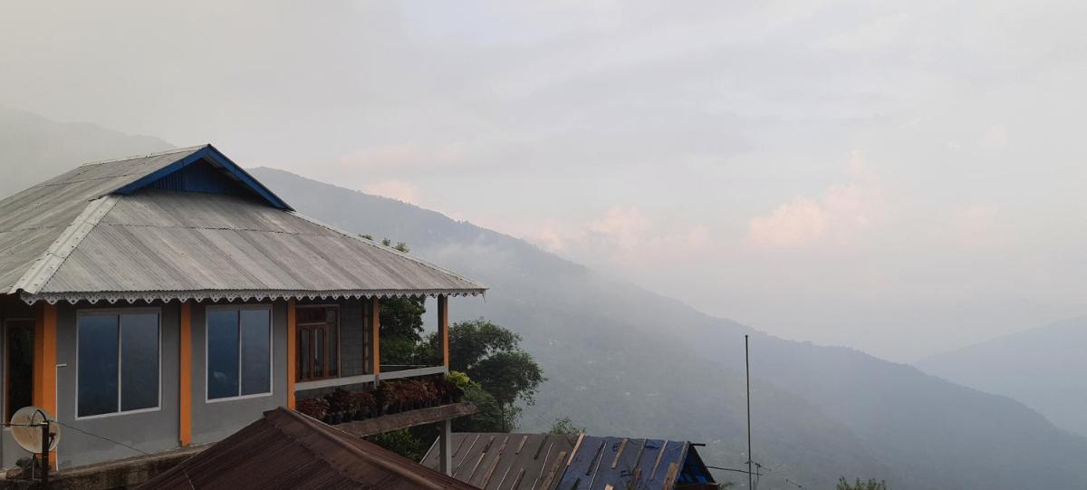 Suitetrails - The Swarna Homestay
