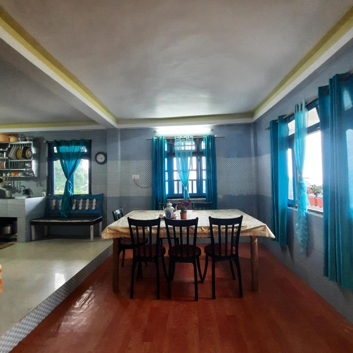 Suitetrails - The Swarna Homestay