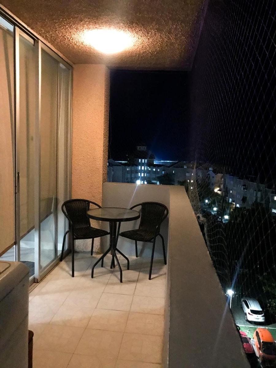 Ocean Den - Housity