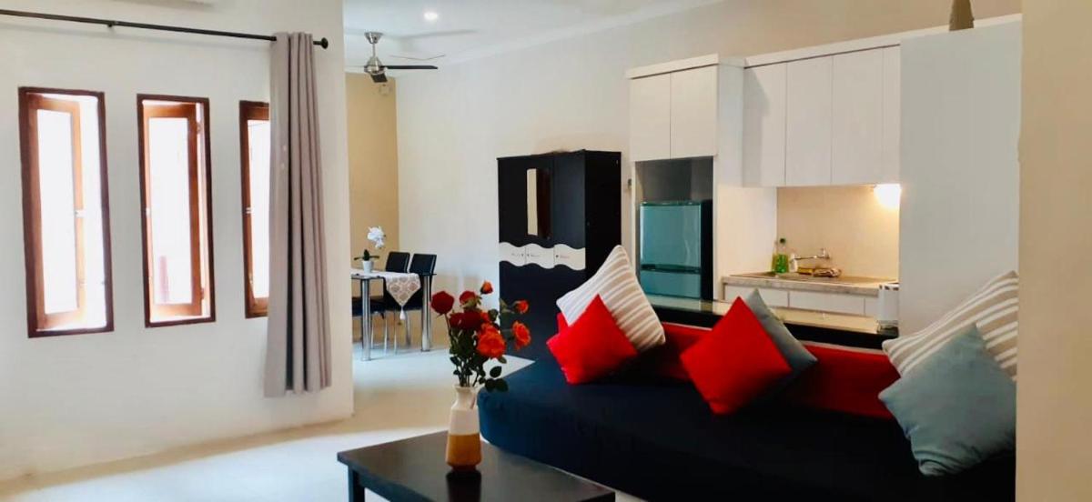 Suitetrails - Lumba Lumba Guest House
