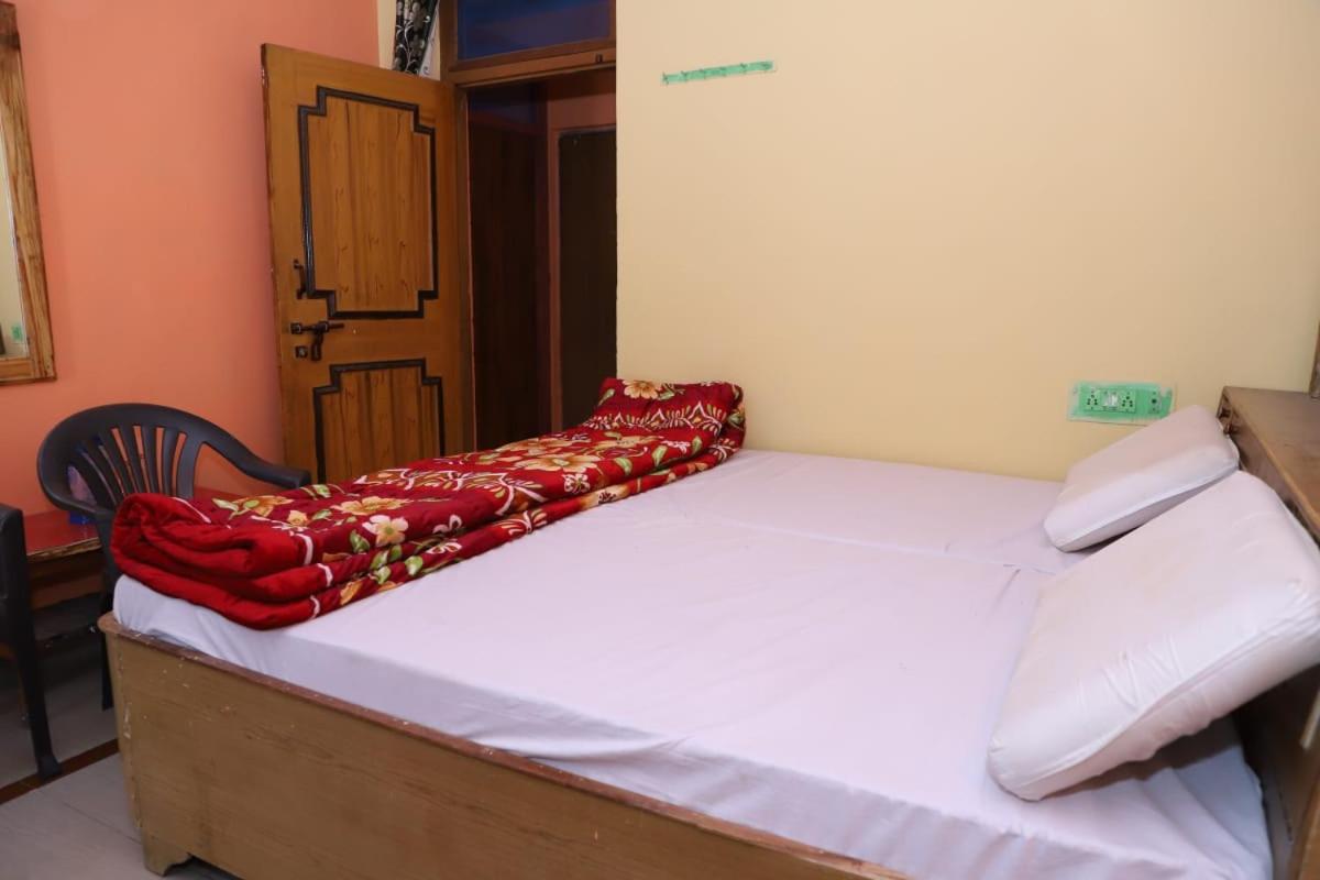 Lokesh Home Stay - Housity