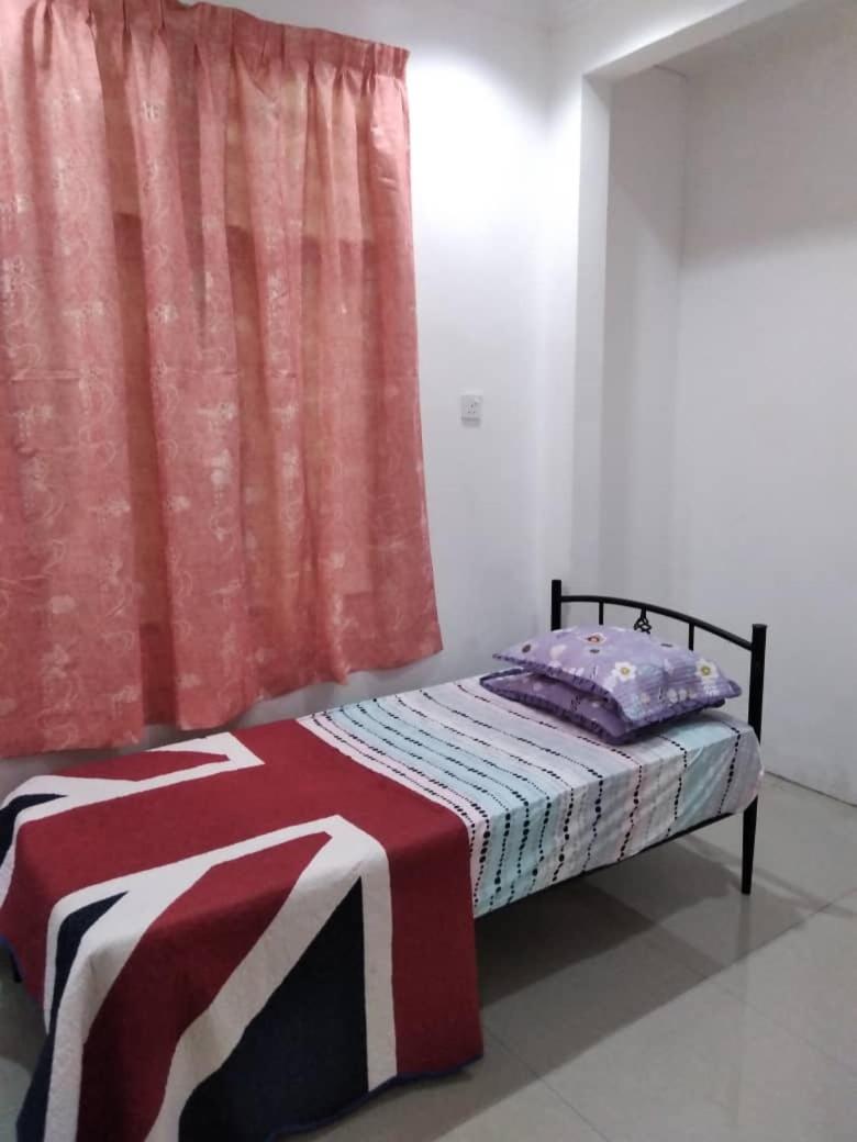 Suitetrails - Sapper Homestay Lukut Portdickson