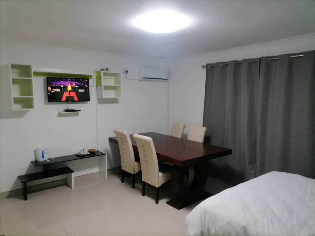 Royal guesthouse - Housity