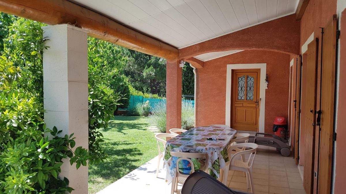Villa 3 chambres avec piscine privative - Housity