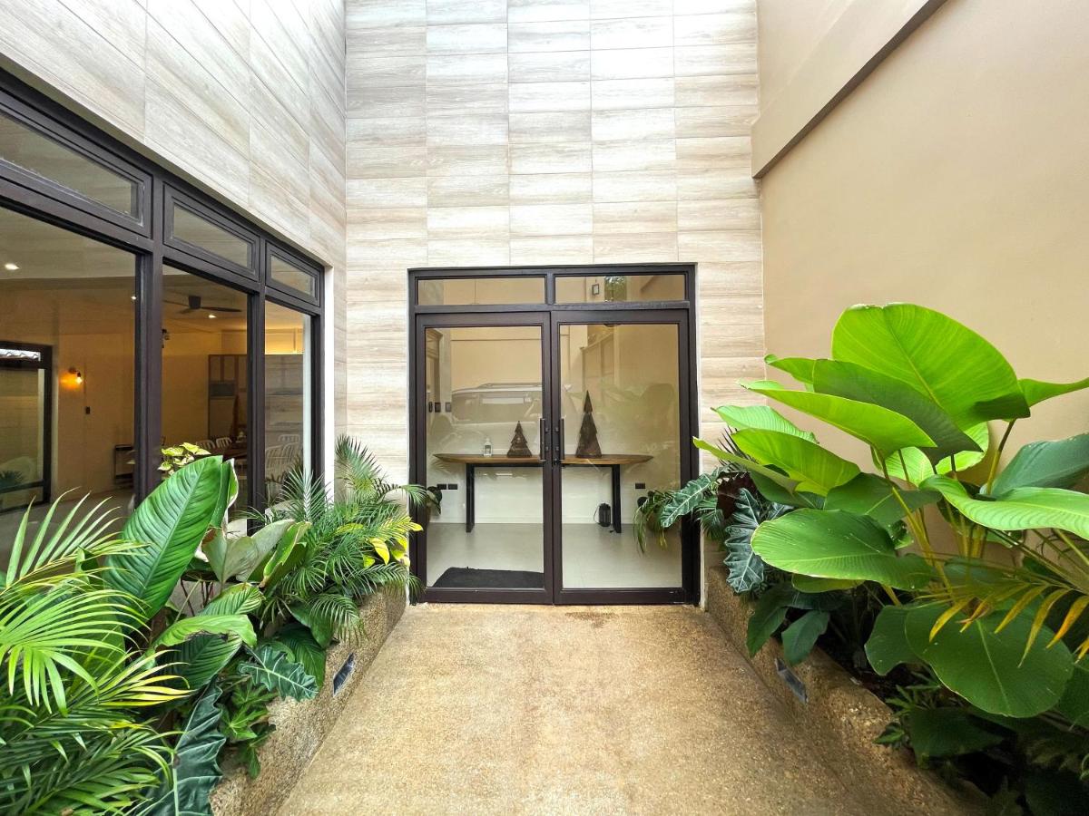 VYU PRIVATE VILLA - TAGAYTAY - Housity