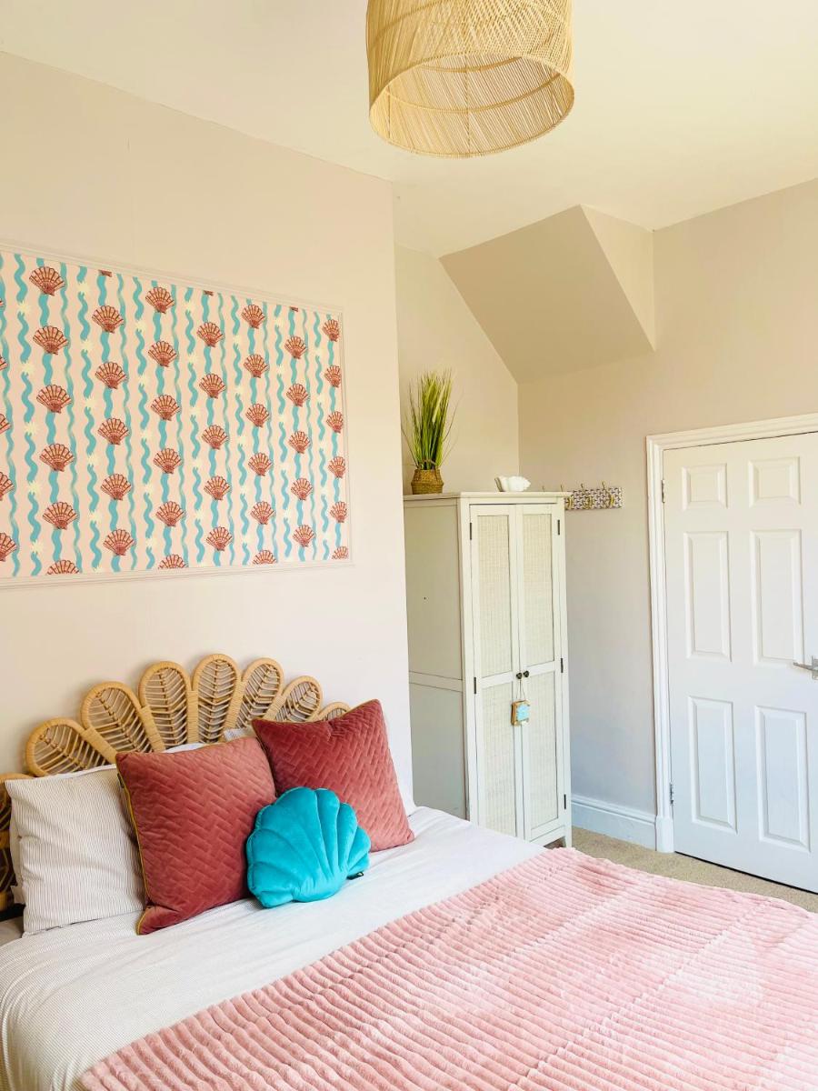 Seaside Seashell Suite - Housity