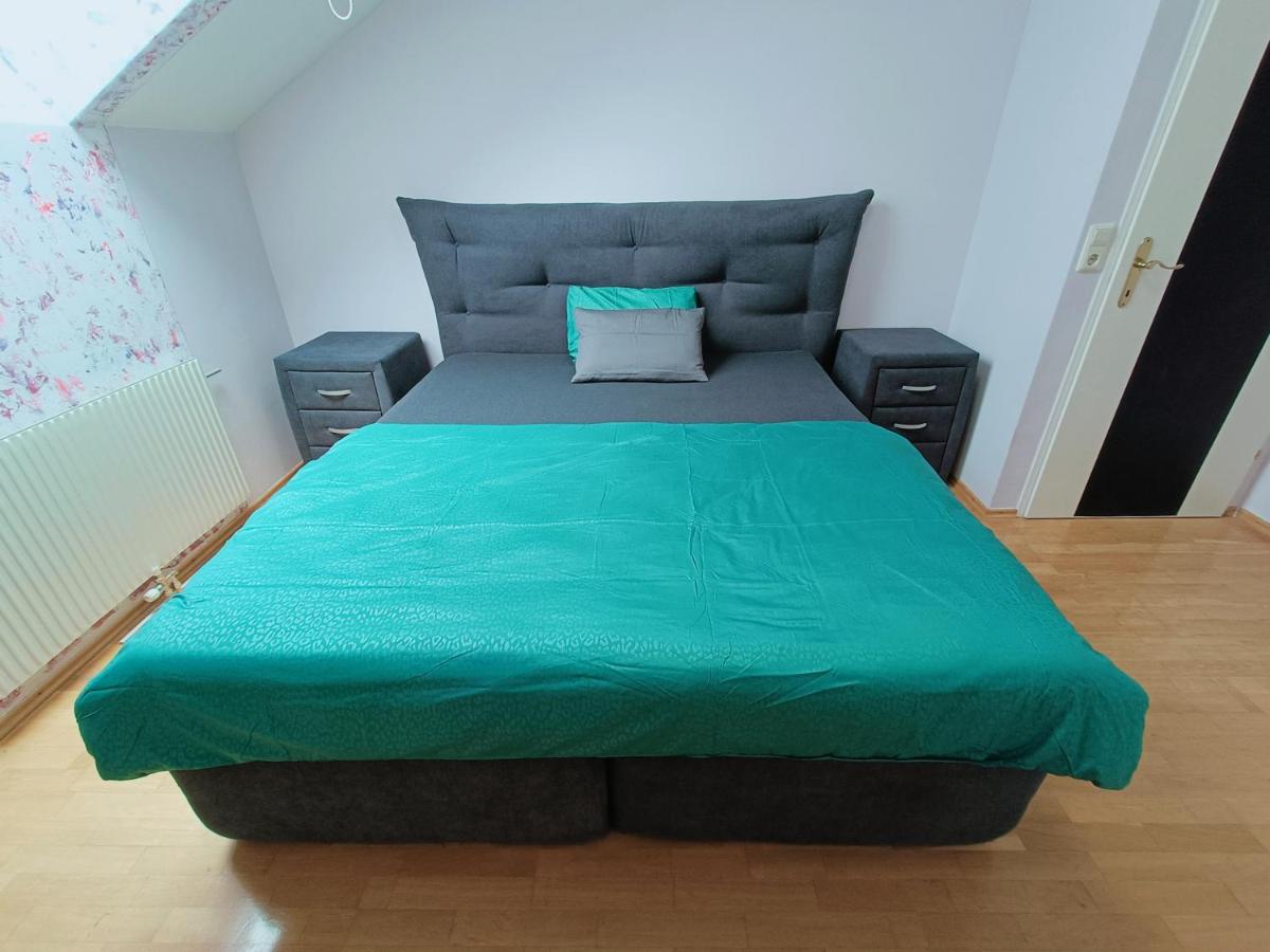 Suitetrails - Schöne 2 Zimmerwohnung mit Balkon und Klimaanlage