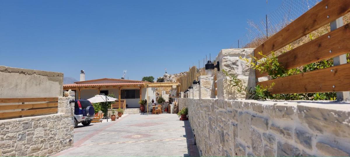 villamichalis peri - Housity