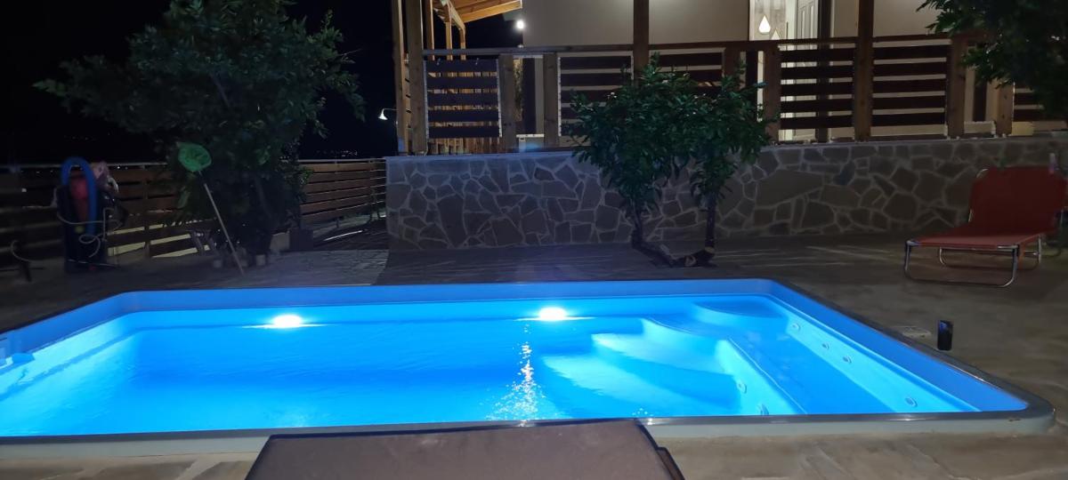 villamichalis peri - Housity