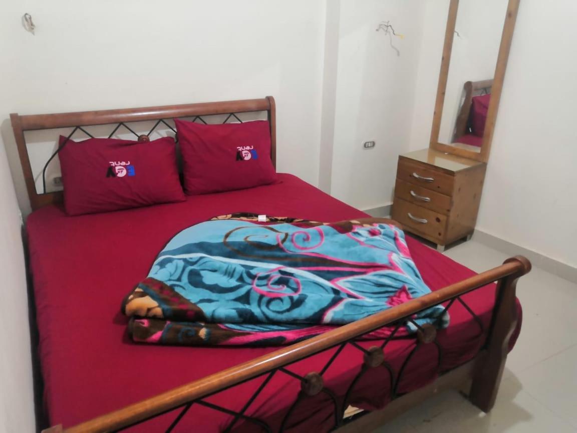 Porto Sokhna pyramids Families only - Housity