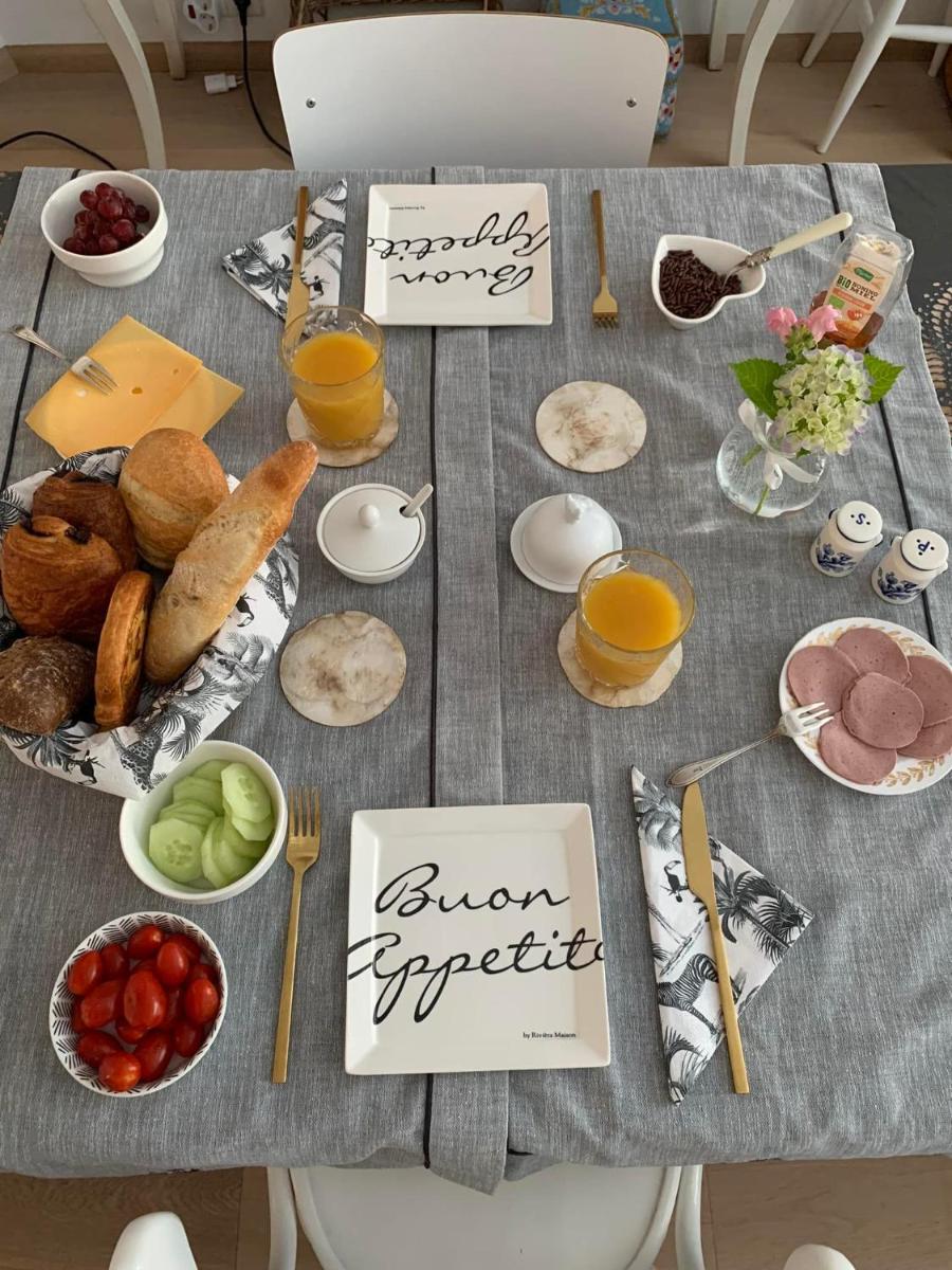 Bed & Breakfast Jo Amsterdam - Housity