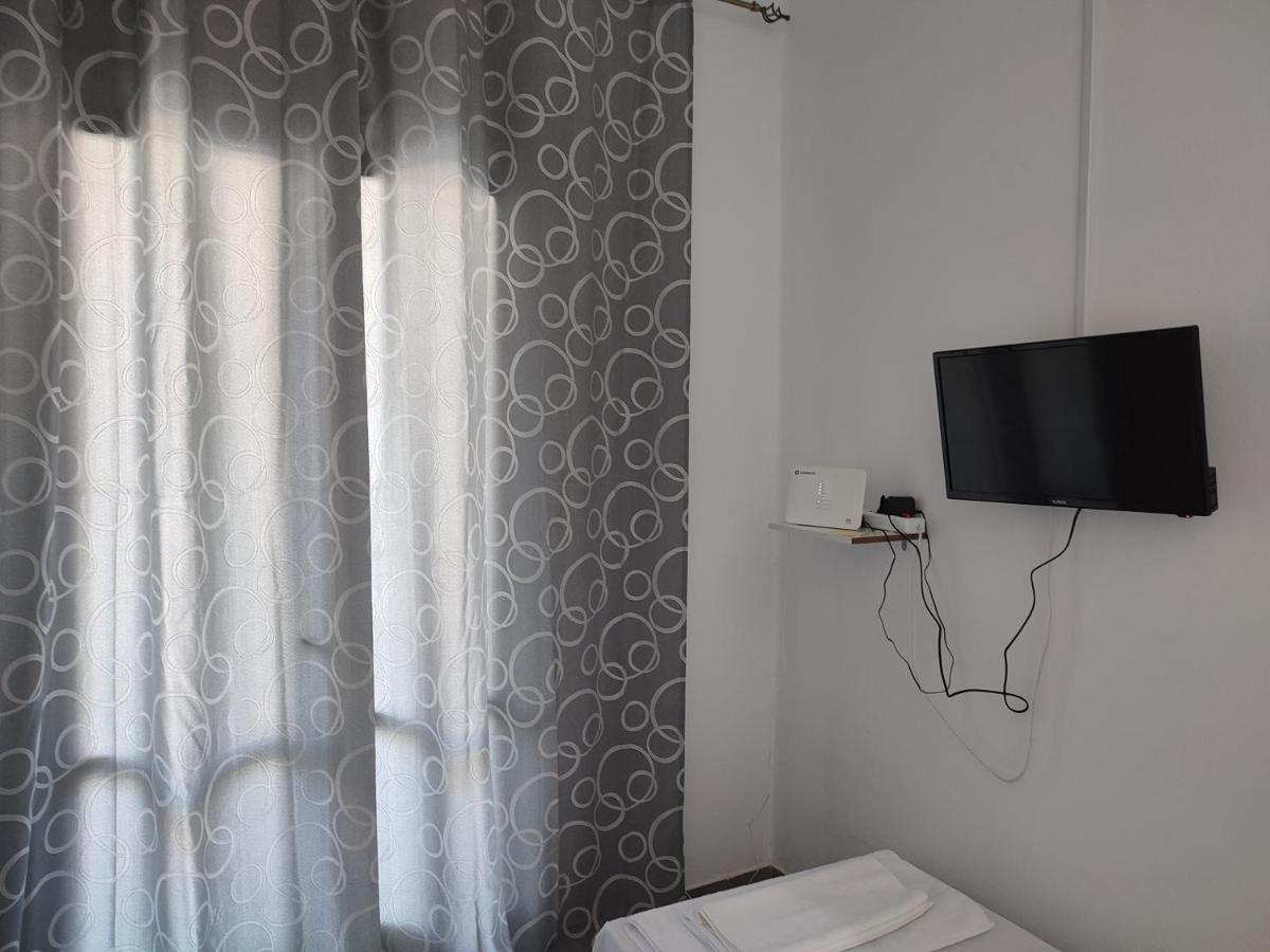 Victory's house, 3min walk to Skala's sandy beach - Housity
