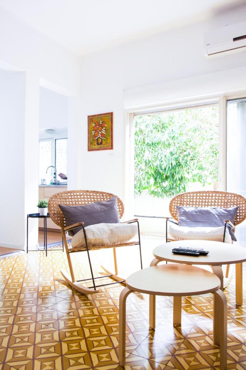 Prague TLV by Paybox - Housity