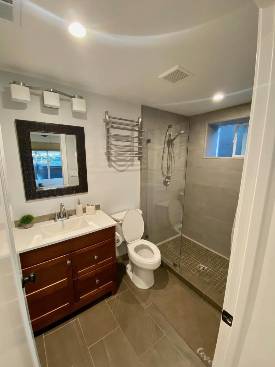 Guest home in a private house with awesome view - Housity