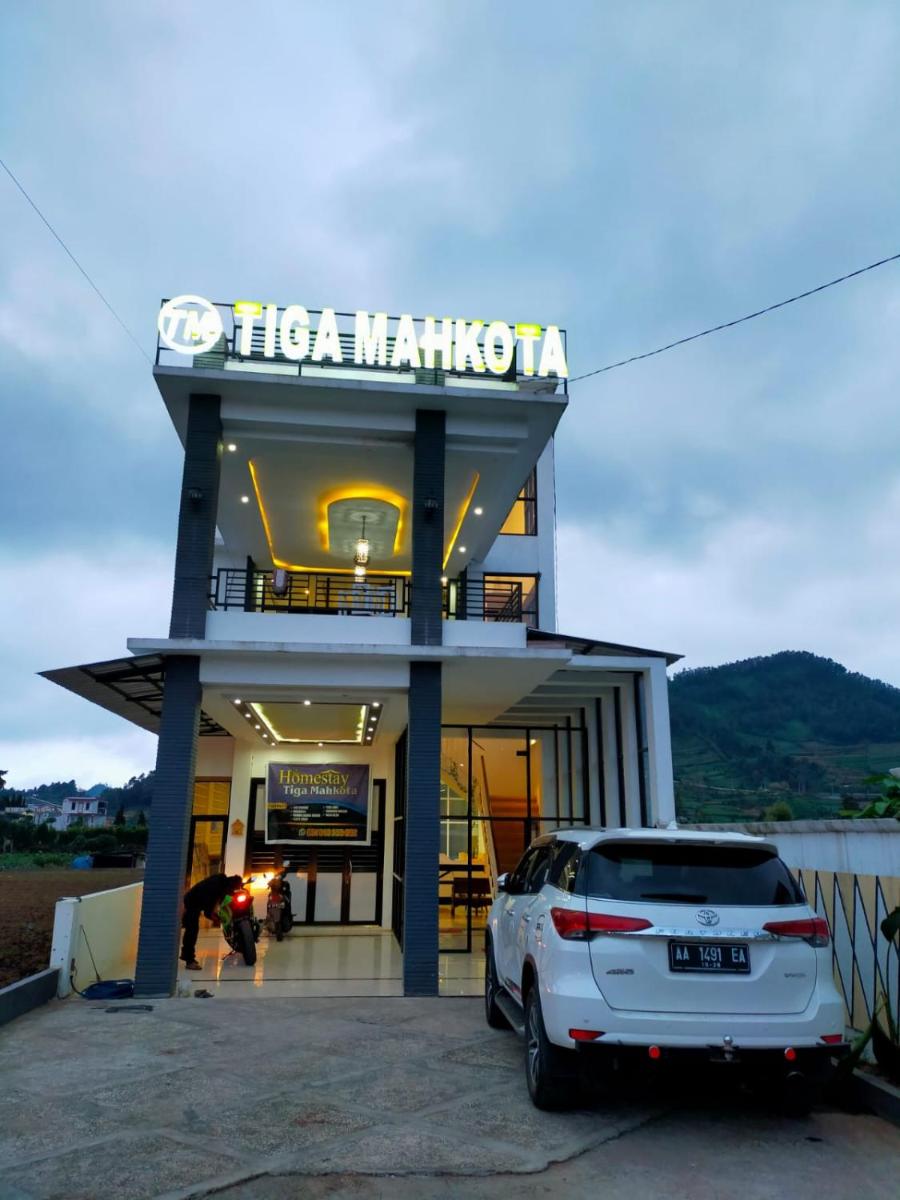Tiga Mahkota homestay - Housity