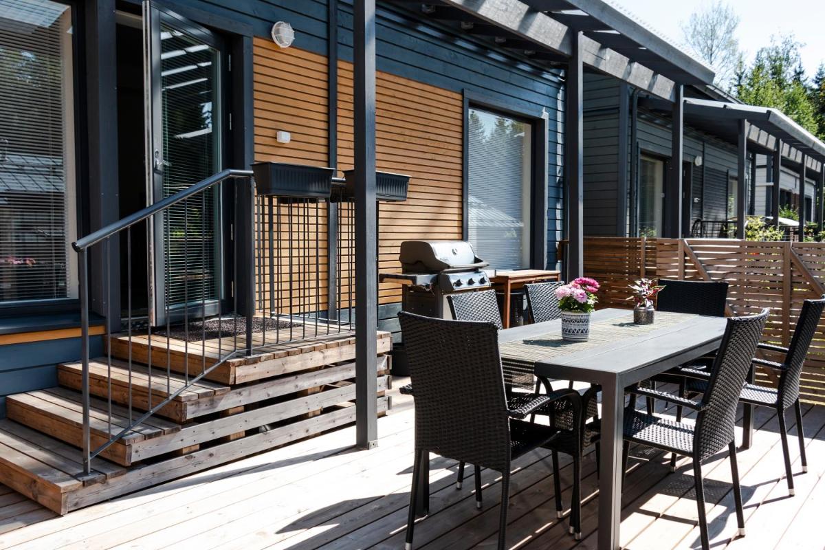 Talo saunalla ja sähköauton oma Type2 latauspiste - Housity