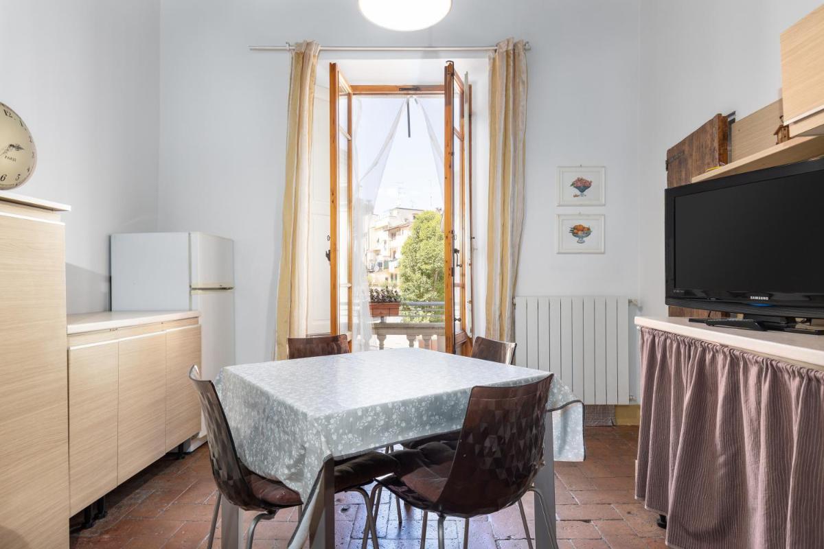 Travi a vista - Castelfiorentino - Housity