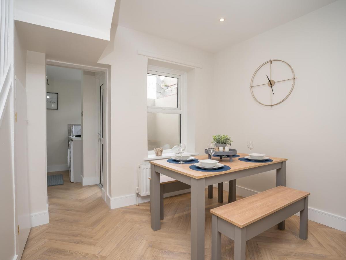 The Views Townhouse - Housity