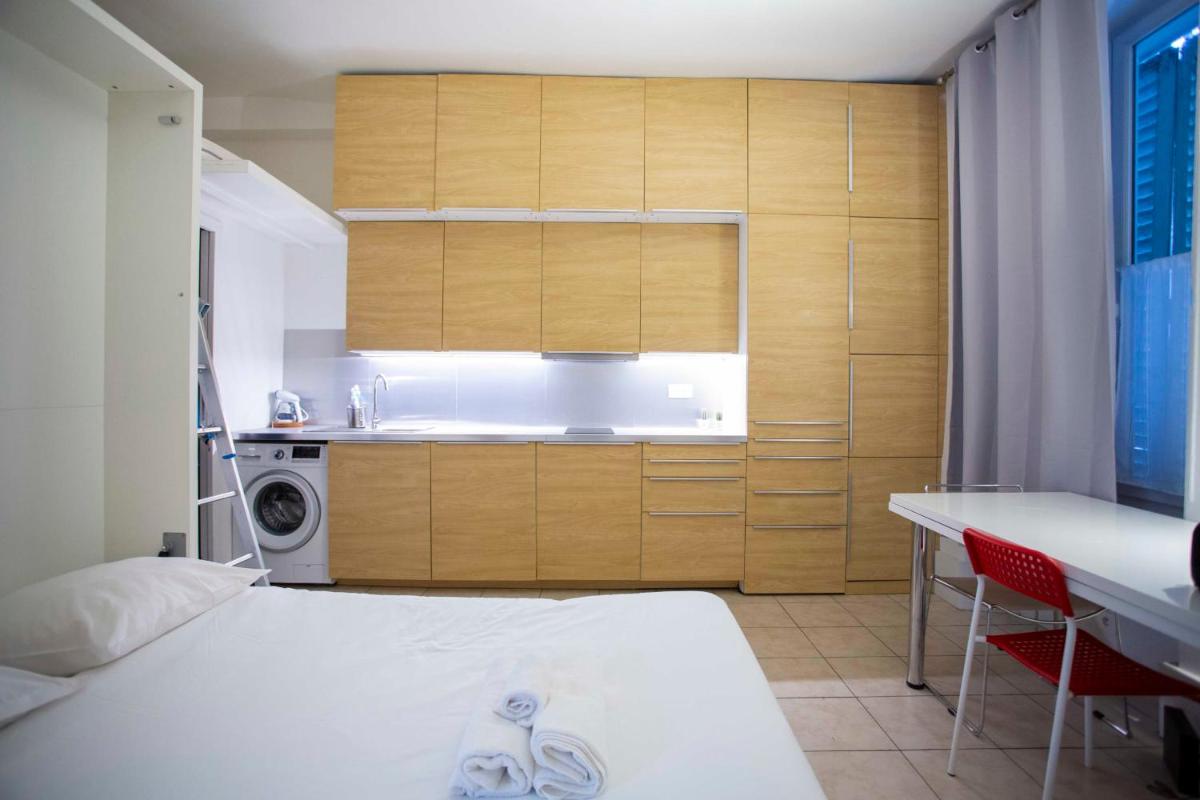 Cosy Studio near République - Housity
